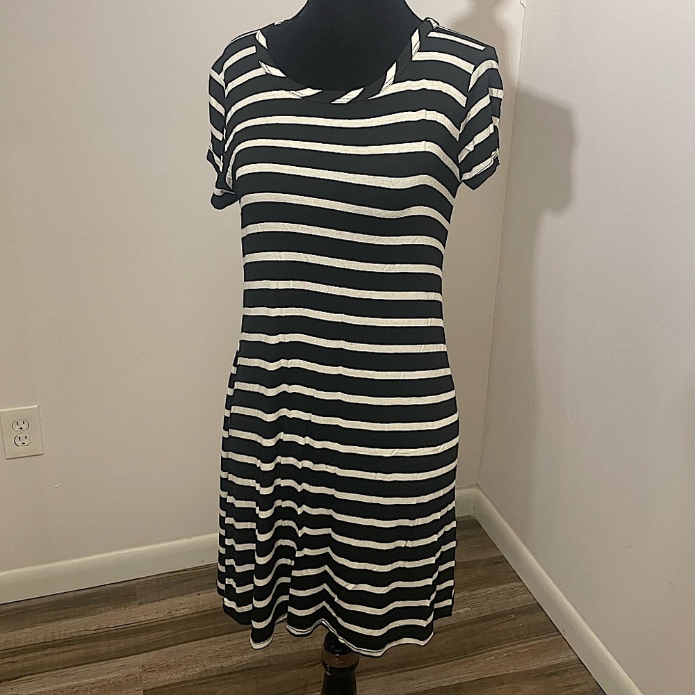 Olivia Rae black & white stripped dress